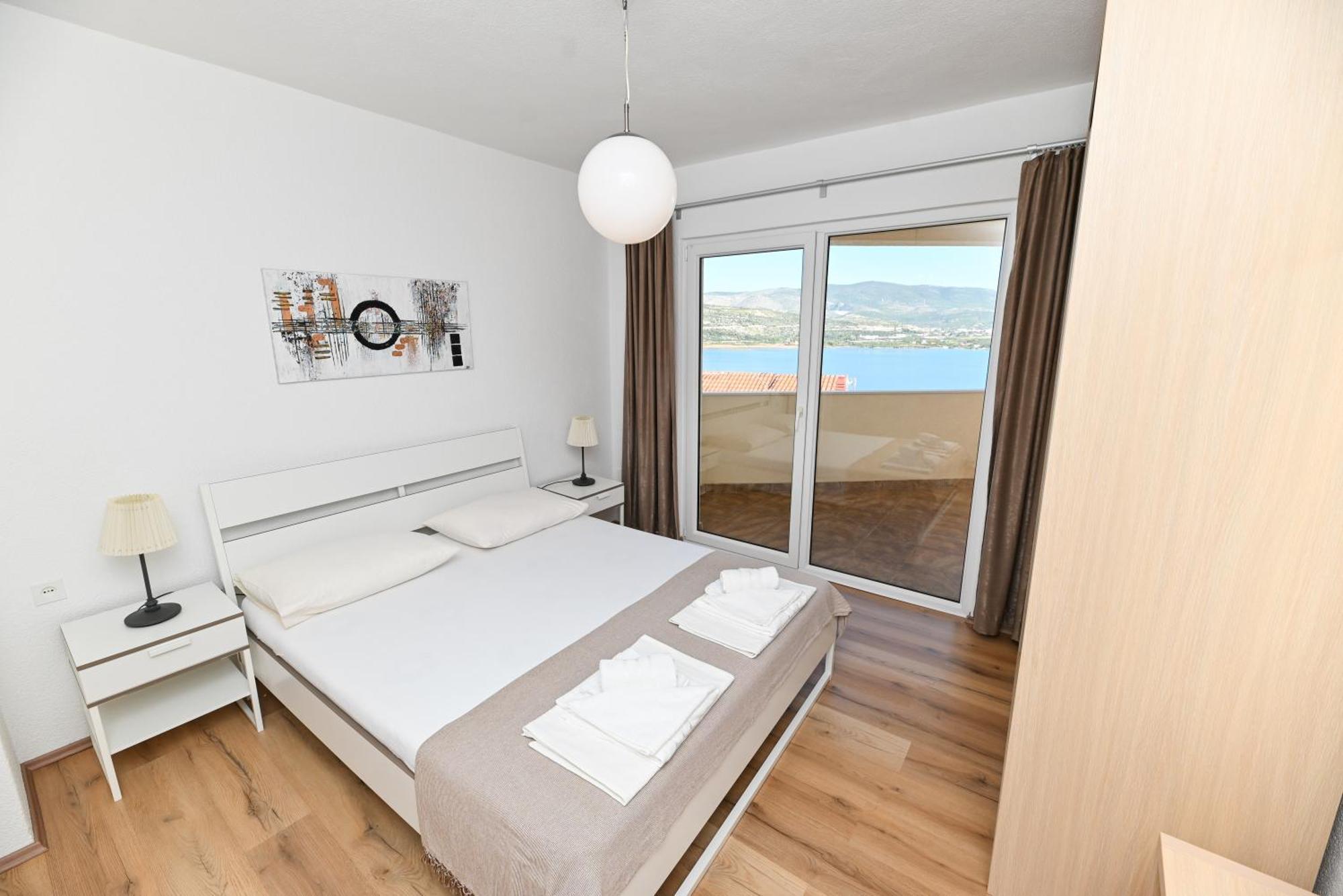 Apartments Bluesky โตรกีร์ ภายนอก รูปภาพ