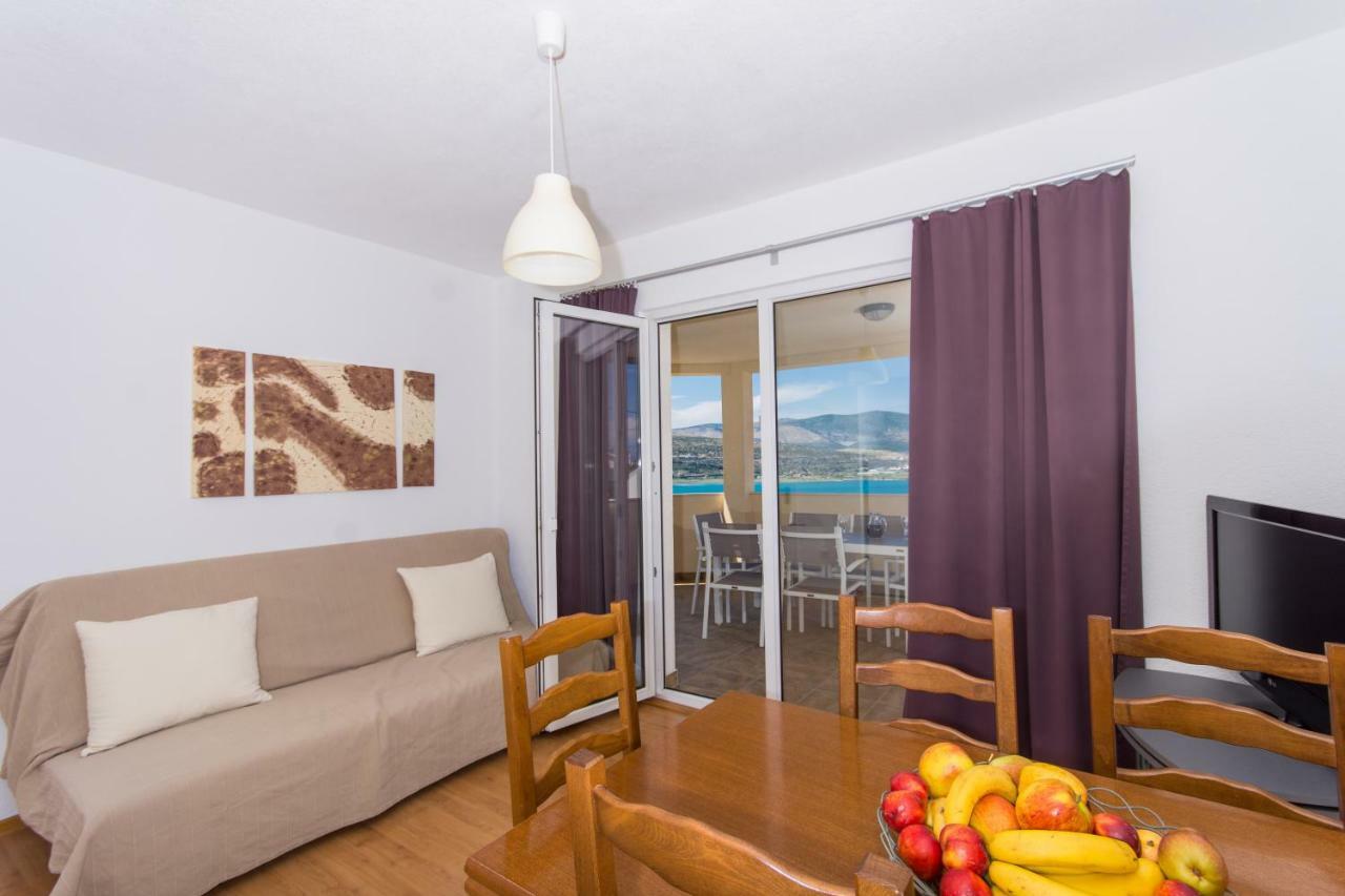 Apartments Bluesky โตรกีร์ ภายนอก รูปภาพ