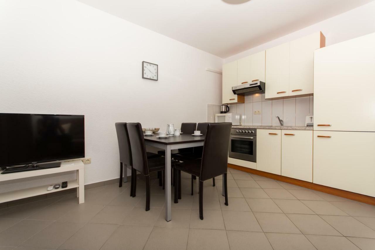 Apartments Bluesky โตรกีร์ ภายนอก รูปภาพ